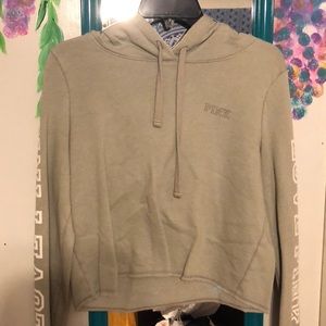 Victoria’s Secret Pink cropped sweatshirt